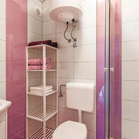 Casa vacanze Stunning In Betiga With Kitchen Barbariga