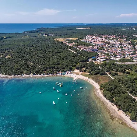 Stunning In Betiga With Kitchen Casa vacanze