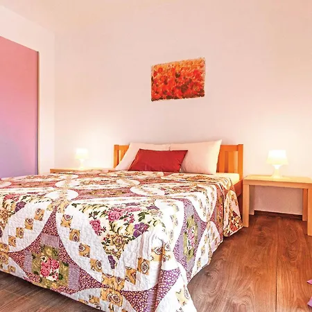 Stunning In Betiga With Kitchen